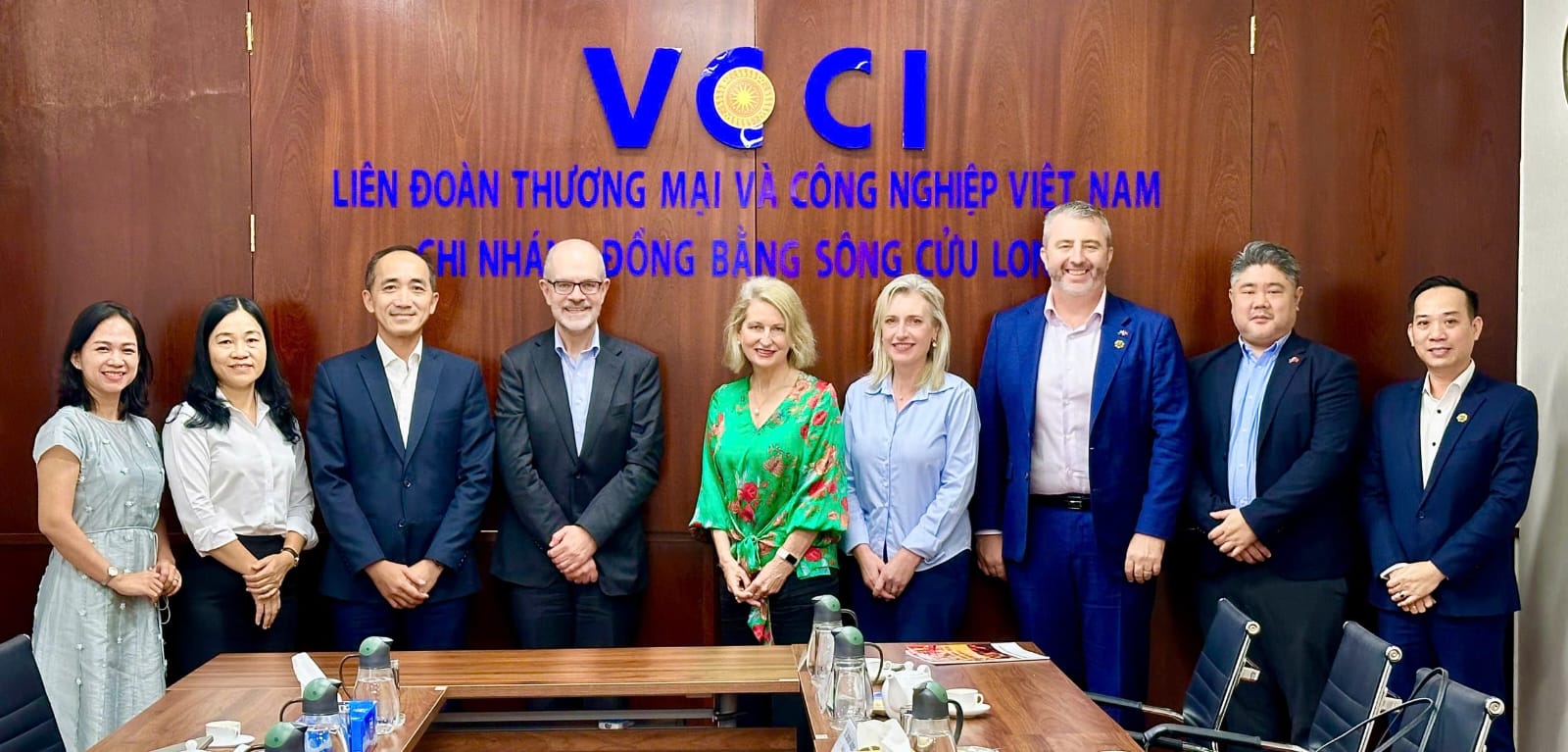 anh